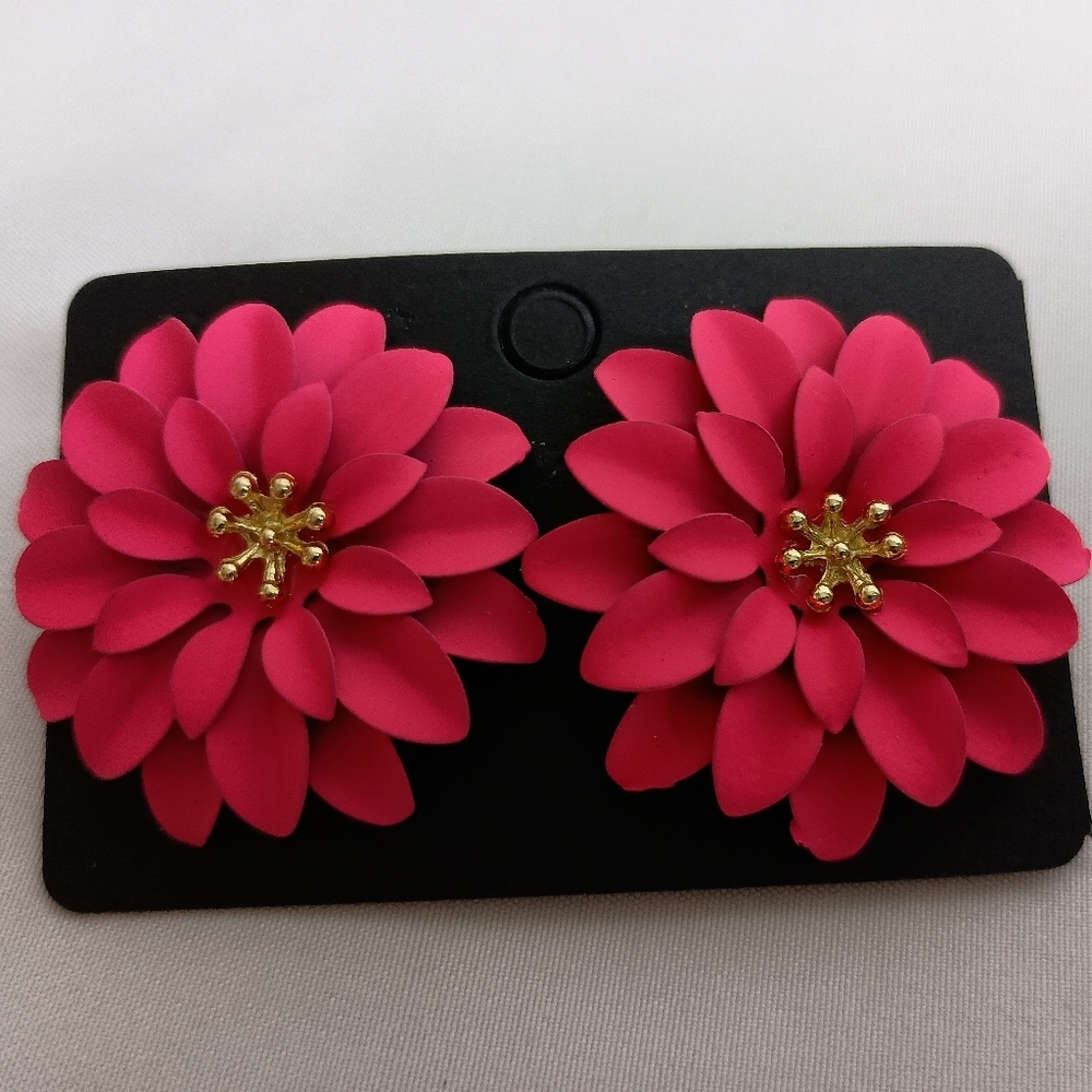 2/30$ Or 3/$35 Elegant Rose Pink Flower Summer‎ Post Earrings-(#0172) - Picture 2 of 4